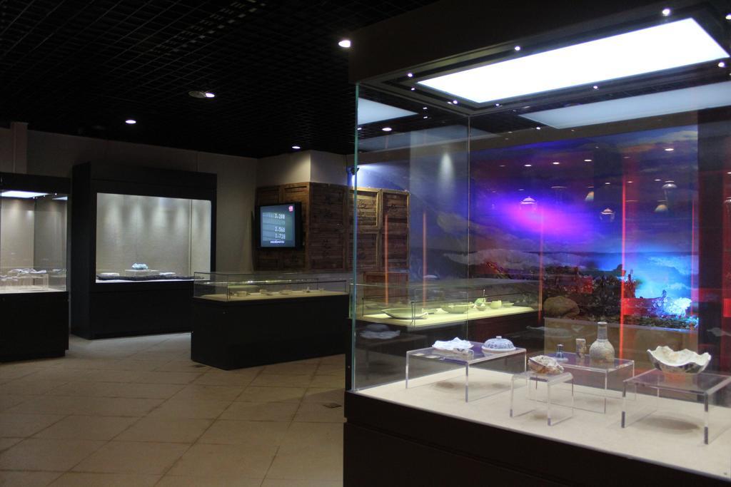 Jin Ling Museum Hotel Wanning Exterior photo